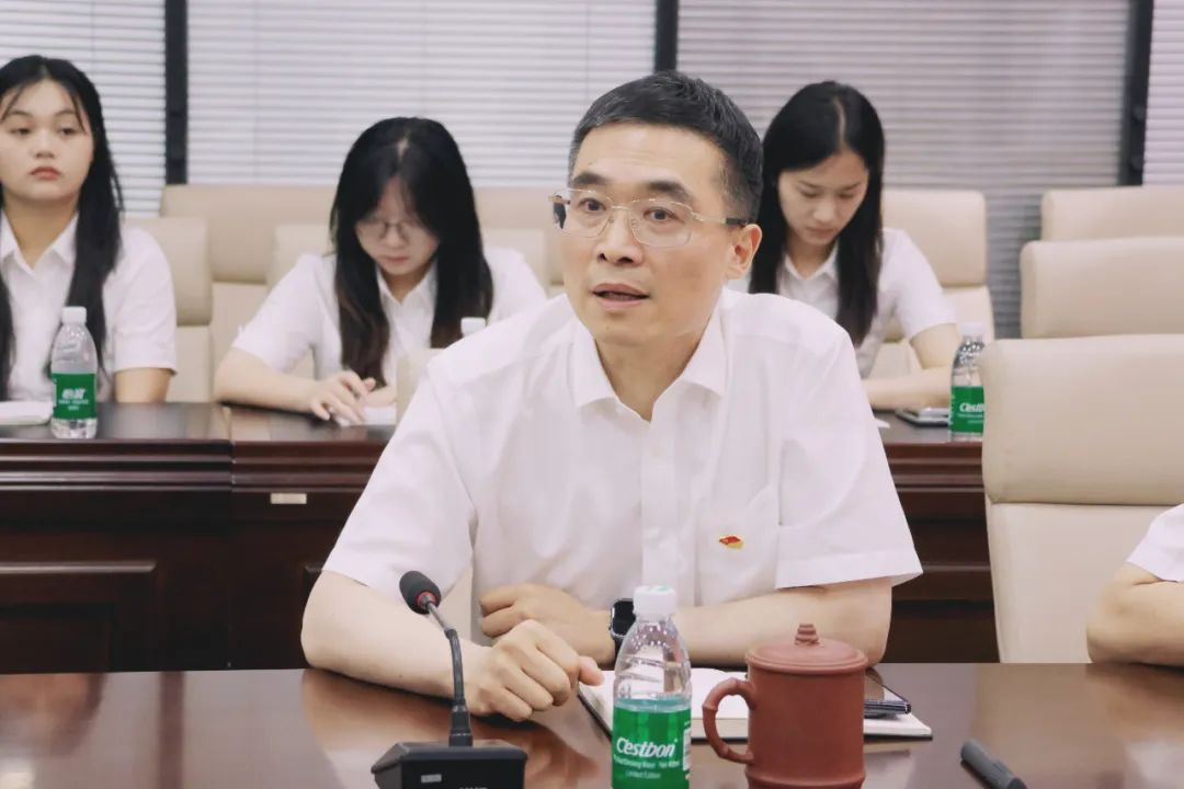 上海浦東電線電纜集團(tuán)舉行慶祝中國(guó)共產(chǎn)黨成立104周年主題活動(dòng)暨深入貫徹中央八項(xiàng)規(guī)定精神學(xué)習(xí)教育會(huì)